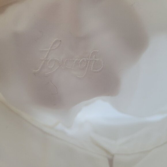 Embroidered Cats White Button-Up Shirt By Foxcroft. - Picture 6 of 8